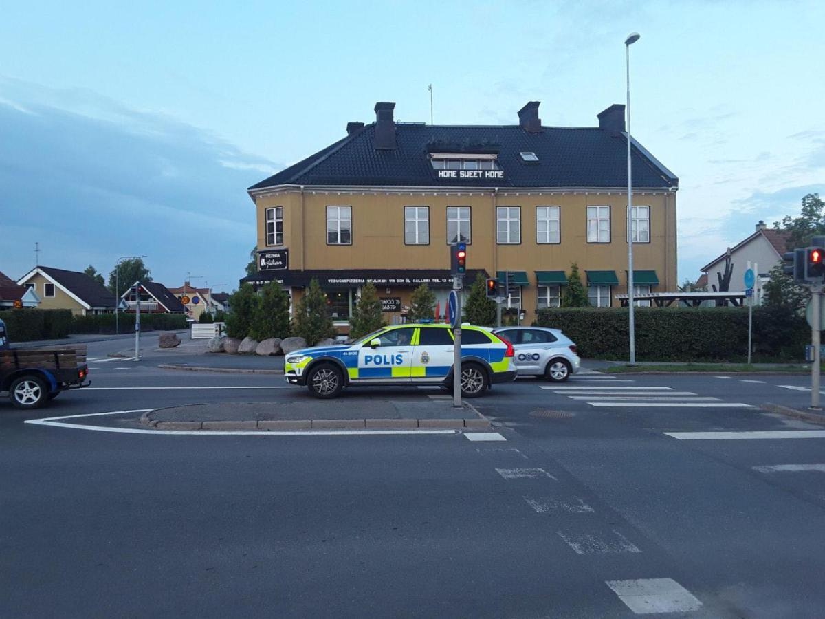 Paradlaegenhet Eskilstuna Extérieur photo