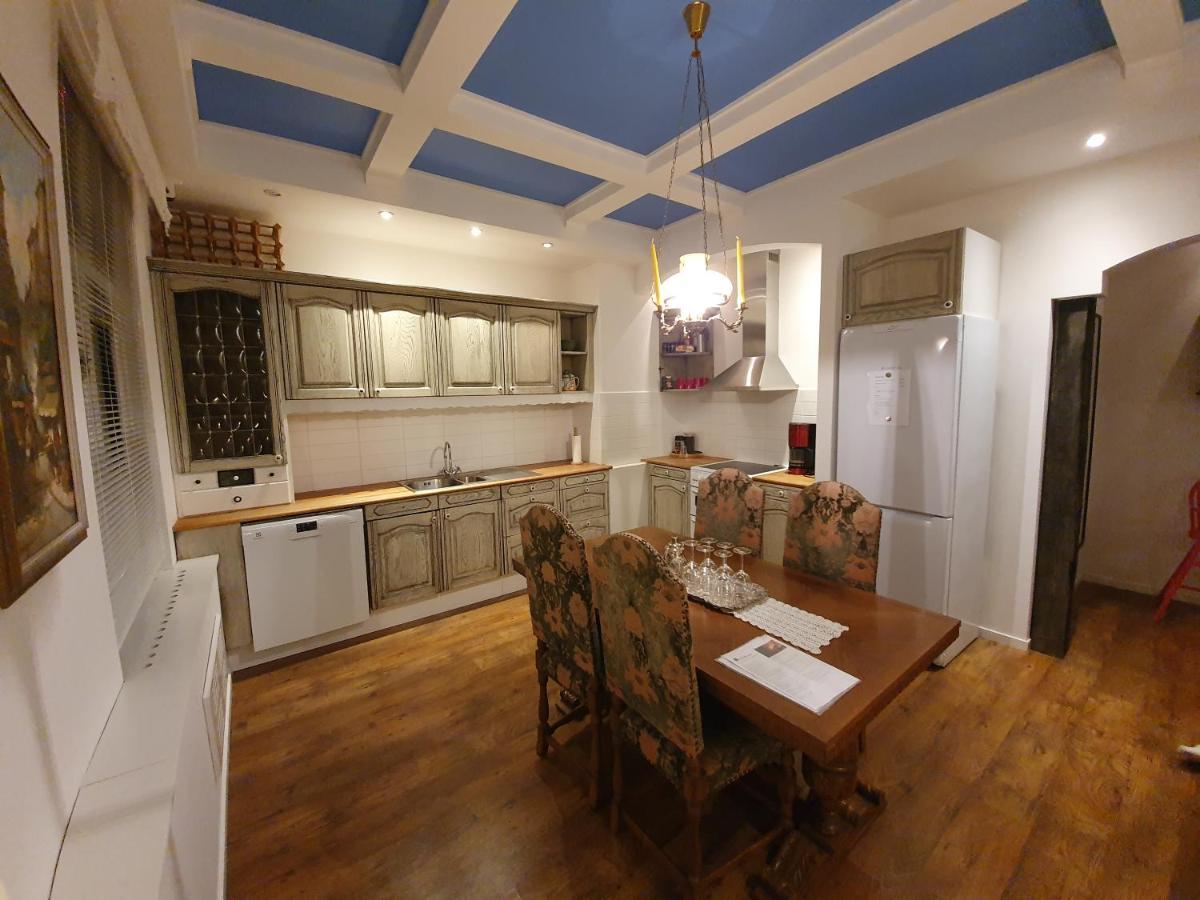 Paradlaegenhet Eskilstuna Extérieur photo